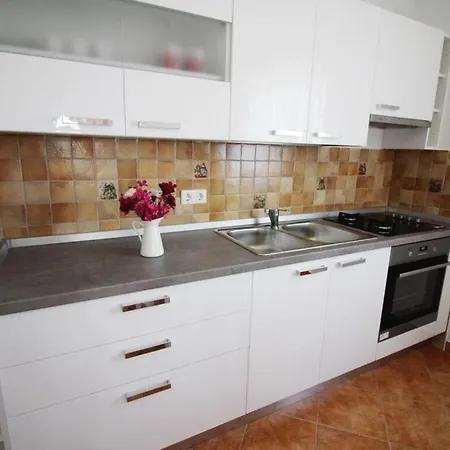 Anna Premium Comfortable Holiday Poreč